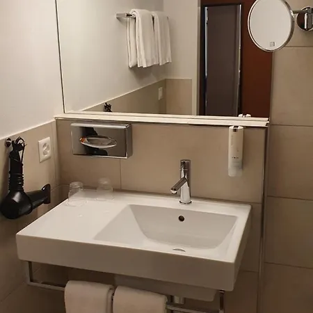 Managed By Baren Am Bundesplatz Hotel Bern